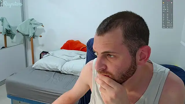 Snapshot of raynstars chatting on 14, 11, 2025 raynstars online show from 14, 11, 2025