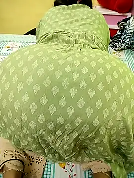 Snapshot of hotti-rashmi chatting on 1, 11, 2025 hotti-rashmi online show from 1, 11, 2025