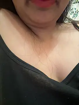 annanya01 online show from 2, 5, 2026