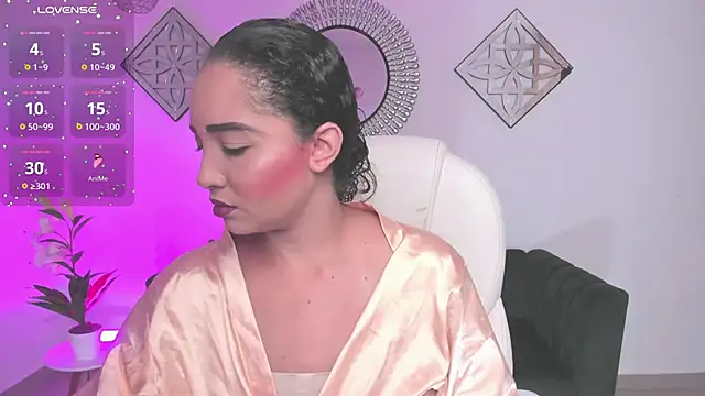 Sharon breezee online show from 5, 10, 2025