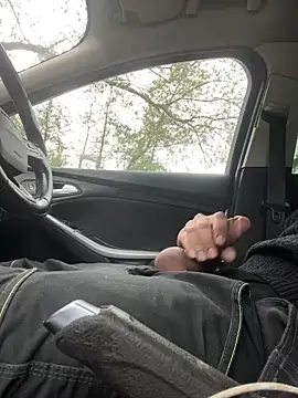 Snapshot of your_bi_slave chatting on 4, 10, 2025 your bi slave online show from 4, 10, 2025