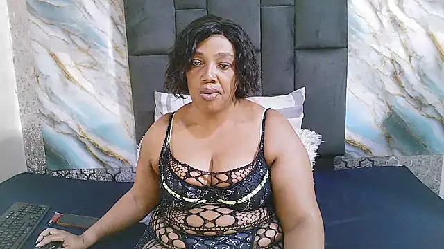 SexyKiarah online show from 3, 12, 2025