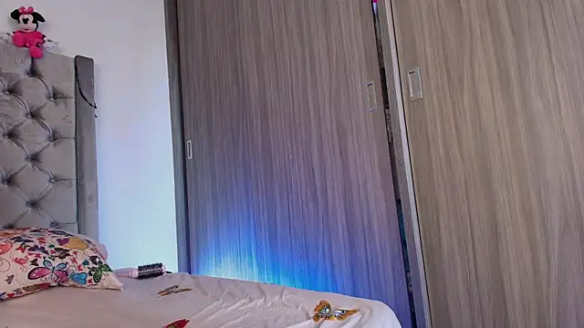 dreamsussi online show from 5, 11, 2025