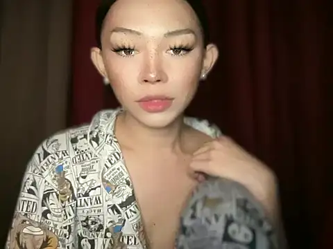 Mysterious tgirl online show from 15, 4, 2026