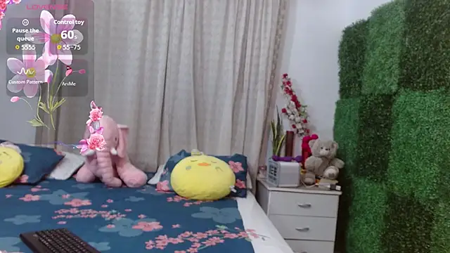 Snapshot of angelly__kate chatting on 28, 10, 2025 angelly kate online show from 28, 10, 2025