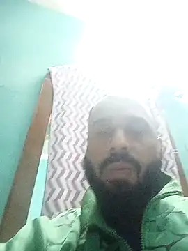 Snapshot of amitkumarkangra chatting on 3, 11, 2025 amitkumarkangra online show from 3, 11, 2025