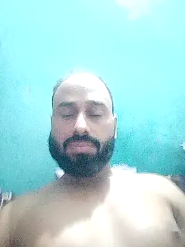 Snapshot of amitkumarkangra chatting on 4, 11, 2025 amitkumarkangra online show from 4, 11, 2025