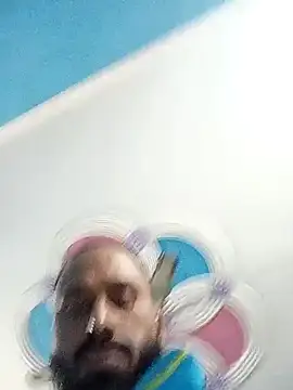 Snapshot of amitkumarkangra chatting on 28, 11, 2025 amitkumarkangra online show from 28, 11, 2025