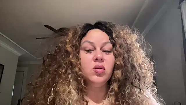 Snapshot of number1slut chatting on 15, 9, 2025 number1slut online show from 15, 9, 2025