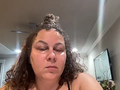 Snapshot of number1slut chatting on 23, 11, 2025 number1slut online show from 23, 11, 2025