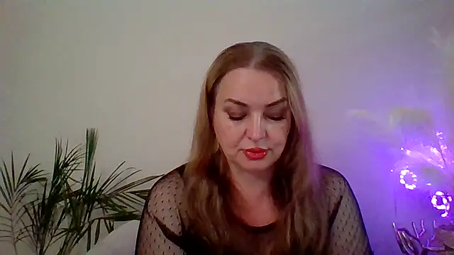 Snapshot of Eshavira chatting on 20, 9, 2025 Eshavira online show from 20, 9, 2025