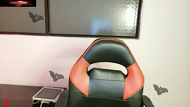 Hell Girll  online show from 23, 11, 2025