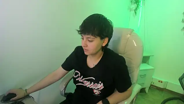 Nathaly ds online show from 16, 4, 2026