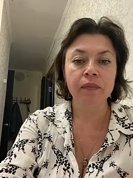 Kiravix online show from 8, 10, 2025