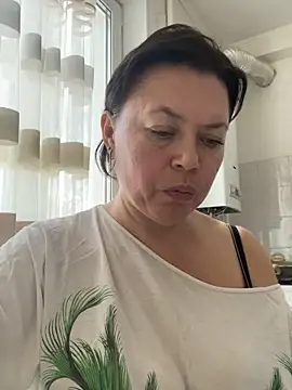 Kiravix online show from 21, 2, 2026