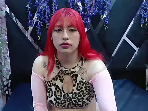 Snapshot of Melody_Klum_ chatting on 18, 12, 2025 Melody Klum online show from 18, 12, 2025