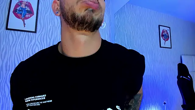 Snapshot of dylan_jacobx chatting on 24, 11, 2025 dylan jacobx online show from 24, 11, 2025