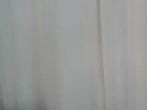 Snapshot of lishainparis18 chatting on 19, 10, 2025 lishainparis18 online show from 19, 10, 2025