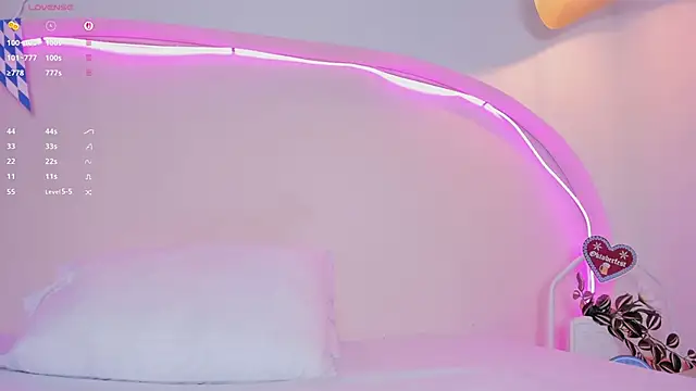 sweetluu  online show from 27, 9, 2025