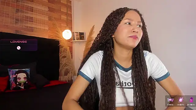 Snapshot of Emily_brown04 chatting on 13, 10, 2025 Emily brown04 online show from 13, 10, 2025