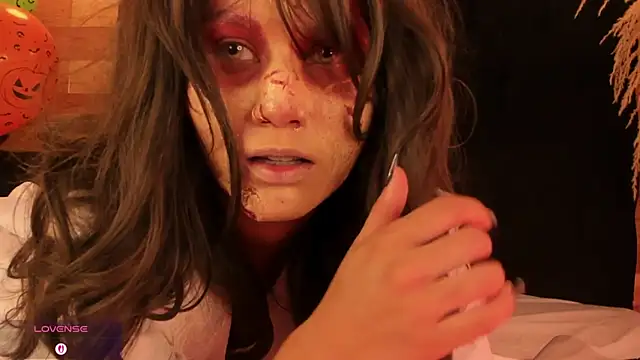 Snapshot of Emily_brown04 chatting on 31, 10, 2025 Emily brown04 online show from 31, 10, 2025