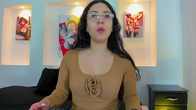 victoria flores1 online show from 17, 4, 2026