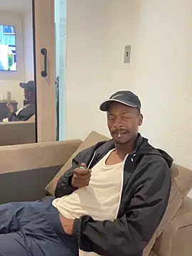 Snapshot of AllDayBbC chatting on 7, 10, 2025 AllDayBbC online show from 7, 10, 2025