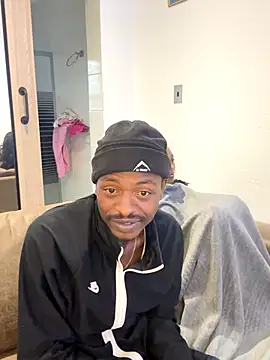 Snapshot of AllDayBbC chatting on 6, 11, 2025 AllDayBbC online show from 6, 11, 2025