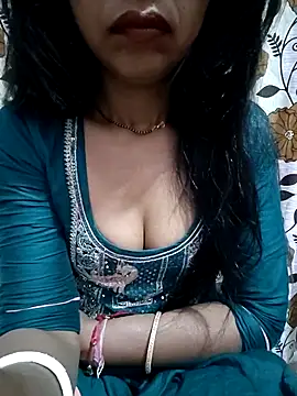 Paakhi-Singh online show from 13, 3, 2026