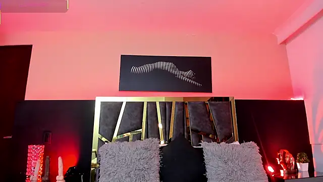 ScarletTorres online show from 9, 10, 2025