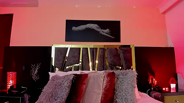 ScarletTorres online show from 27, 11, 2025