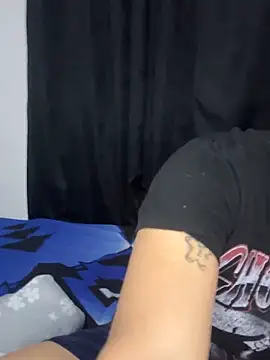 Snapshot of Kurtxxx22 chatting on 16, 11, 2025 Kurtxxx22 online show from 16, 11, 2025