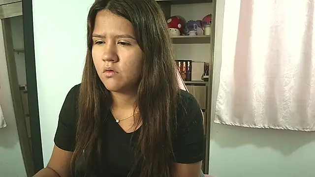 Oliviawatson1 online show from 10, 10, 2025