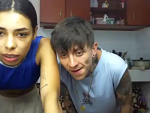 Snapshot of MeganAndMax@xh chatting on 9, 11, 2025 MeganAndMaxxh online show from 9, 11, 2025