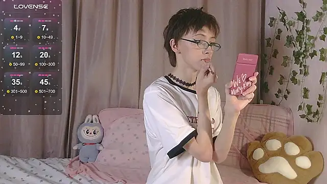 NextVibe  online show from 7, 4, 2026