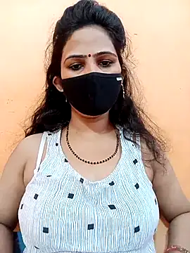 Snapshot of Shagun-Mishra chatting on 8, 10, 2025 Shagun-Mishra online show from 8, 10, 2025