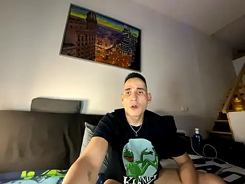 Snapshot of Rk2BUBU chatting on 5, 10, 2025 Rk2BUBU online show from 5, 10, 2025