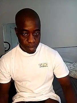 Snapshot of WaiterZim chatting on 1, 10, 2025 WaiterZim online show from 1, 10, 2025