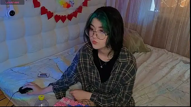 Snapshot of Miko_Meow chatting on 26, 9, 2025 Miko Meow online show from 26, 9, 2025