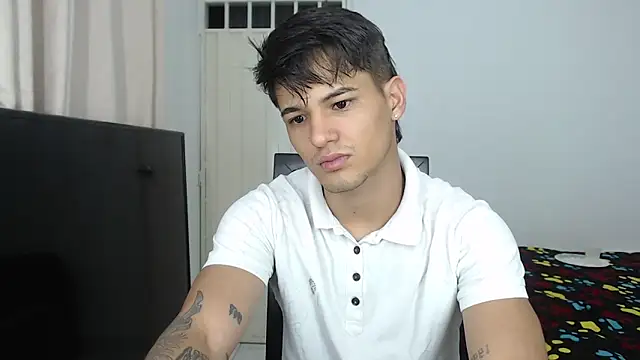 Snapshot of Alex_mojica chatting on 26, 9, 2025 Alex mojica online show from 26, 9, 2025