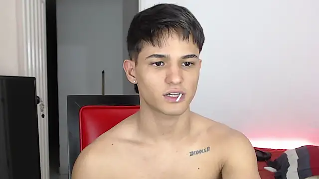 Snapshot of Alex_mojica chatting on 9, 11, 2025 Alex mojica online show from 9, 11, 2025