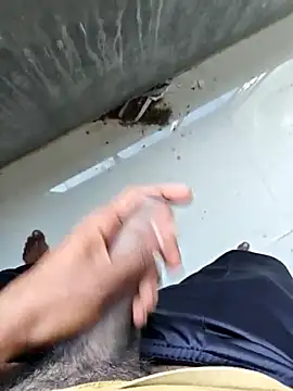 Snapshot of chatboy1432 chatting on 13, 10, 2025 chatboy1432 online show from 13, 10, 2025