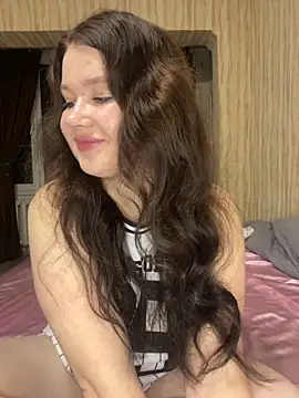 Di Olivia online show from 8, 11, 2025