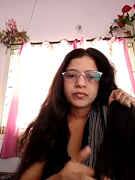 Snapshot of thanusi_2 chatting on 16, 9, 2025 thanusi 2 online show from 16, 9, 2025