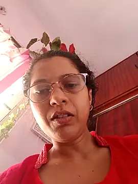 Snapshot of thanusi_2 chatting on 25, 10, 2025 thanusi 2 online show from 25, 10, 2025