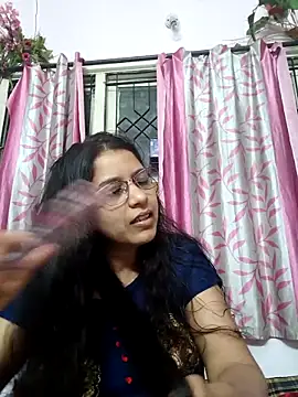 Snapshot of thanusi_2 chatting on 22, 11, 2025 thanusi 2 online show from 22, 11, 2025