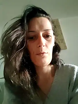 Snapshot of Mila_Luciphya chatting on 18, 12, 2025 Mila Luciphya online show from 18, 12, 2025