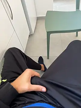 Manu97k online show from 29, 3, 2026