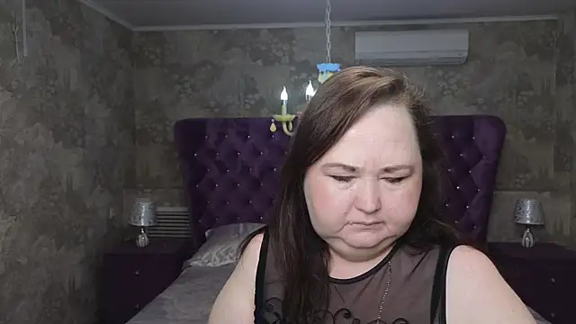 Eloisa Eliot online show from 16, 12, 2025