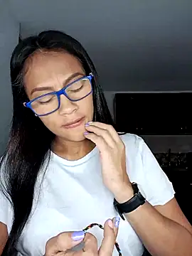 Snapshot of sarah_garcia_ chatting on 31, 5, 2026 sarah garcia online show from 31, 5, 2026